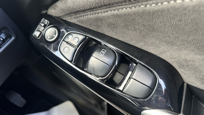 Nissan Juke 1.0 DiG-T 114 Tekna+ 5dr DCT Petrol Hatchback